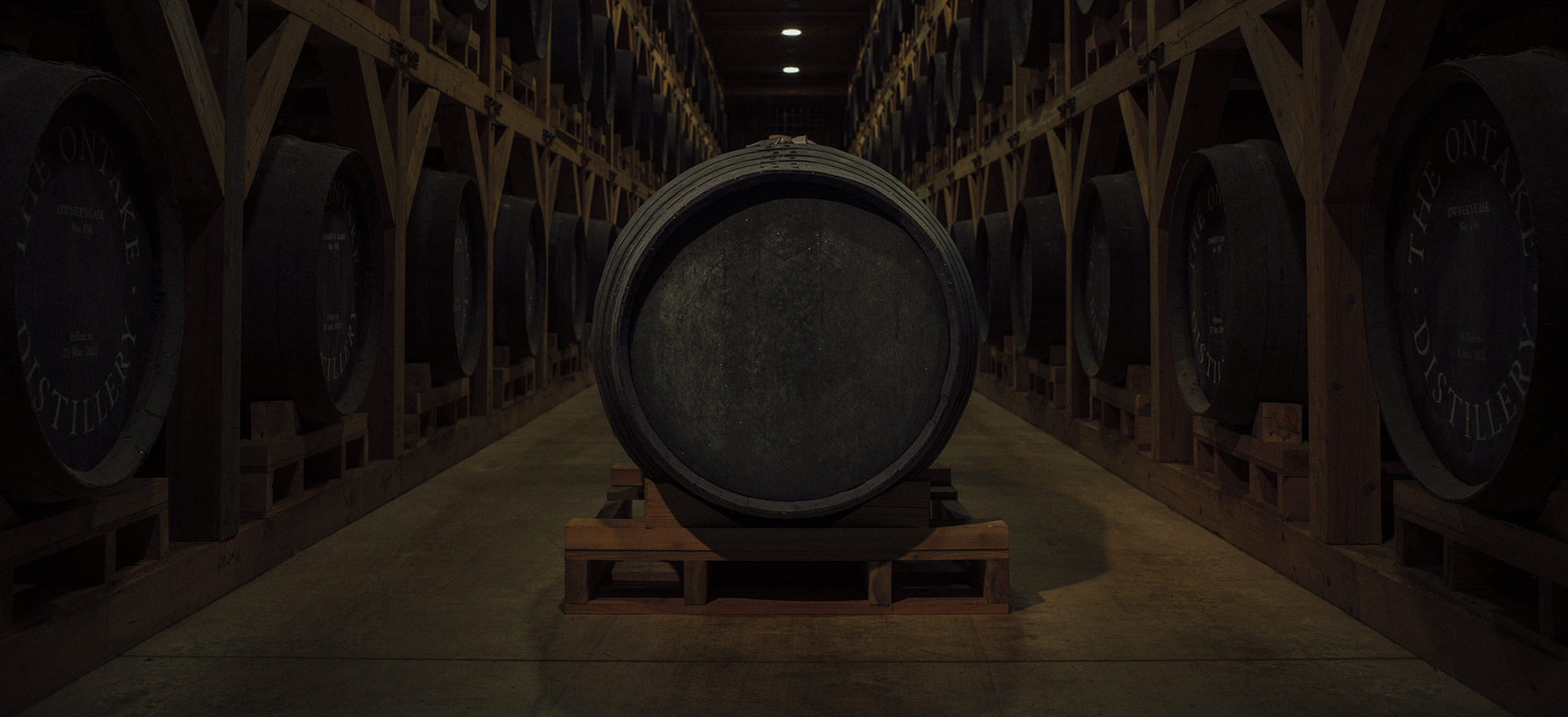 SINGLE CASK STRENGTH JAPANESE WHISKY 御岳