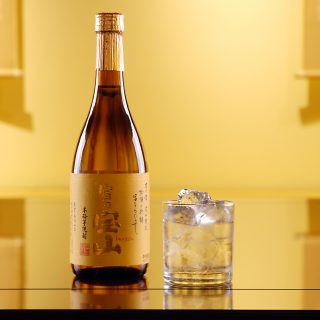 ワインバー：しろ 城下久美