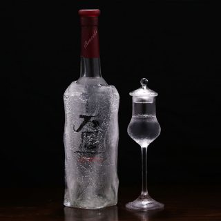 ワインバー：しろ 城下久美