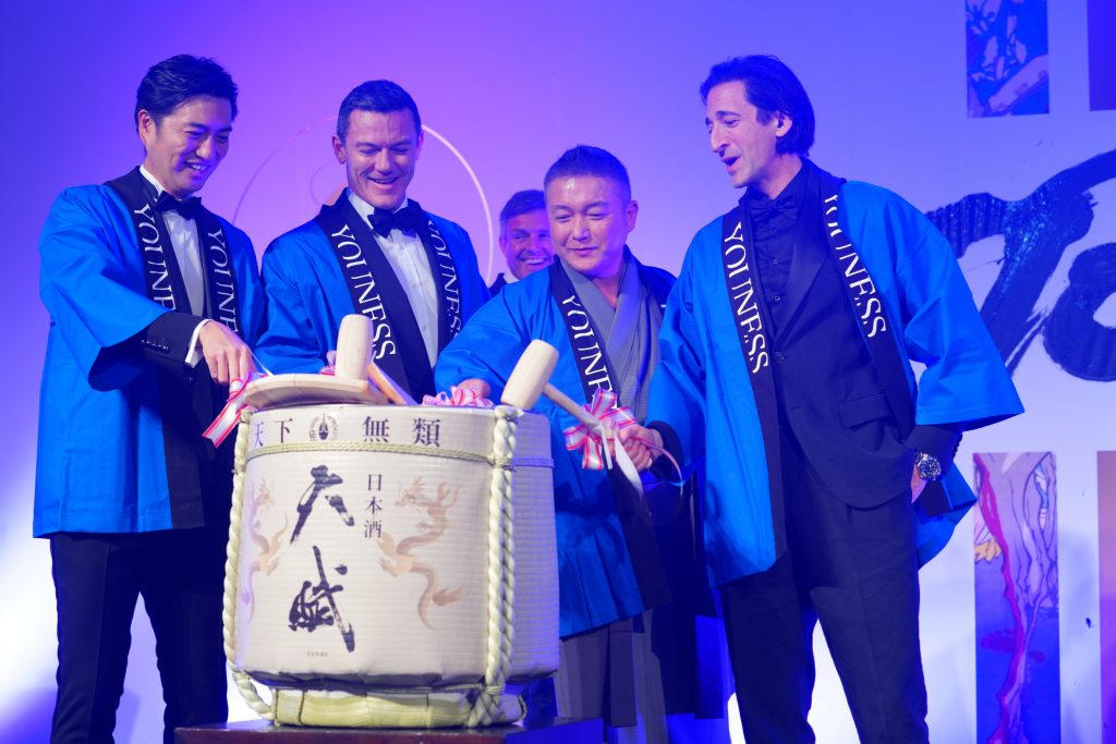 GALA 慈善 社会貢献活動 鏡割り 西酒造